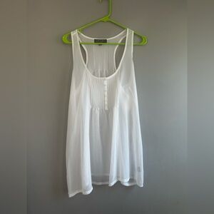 Elegant White Sleeveless Top